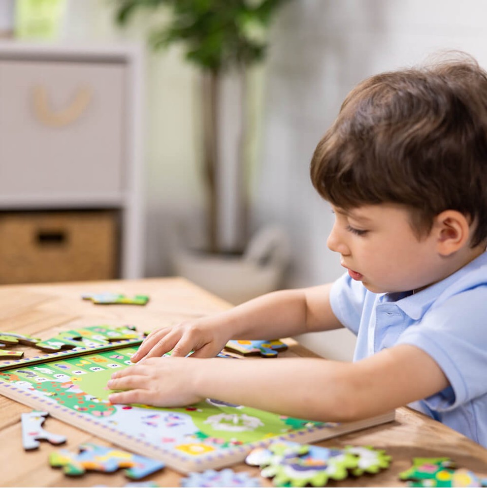Melissa og Doug - Animal Chase I-Spy Wooden Gear Puzzle - (31004)