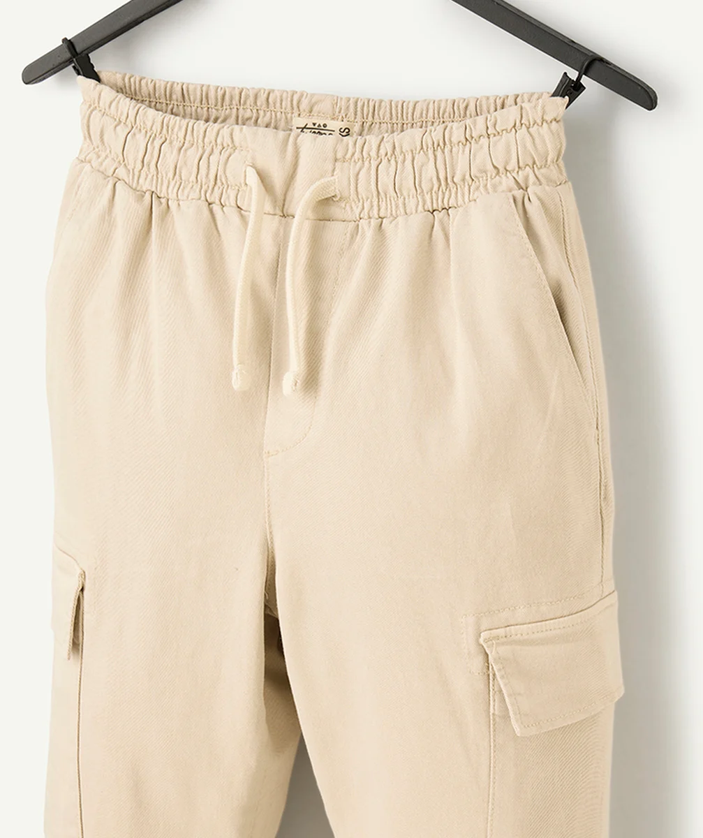 pantalon garçon en viscose responsable beige poches cargo