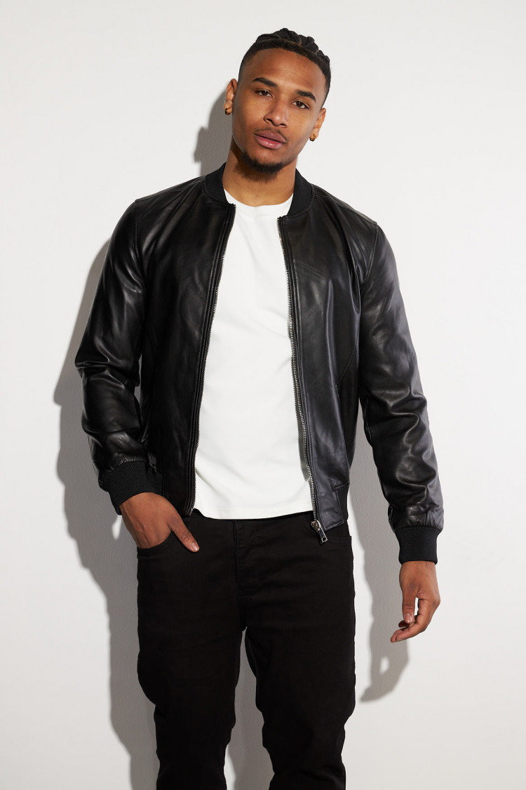 Veste en simili cuir noire