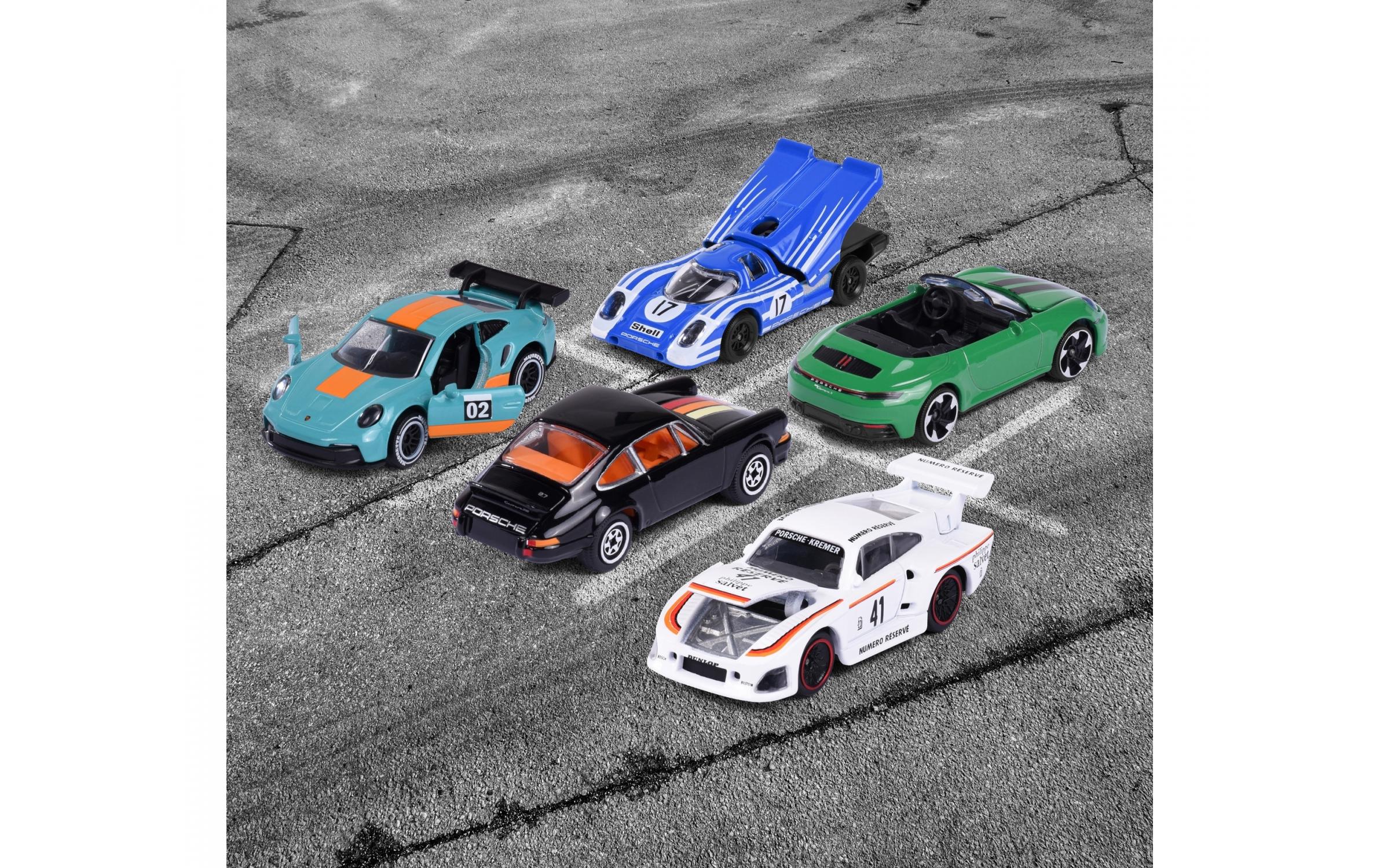Action Cars Porsche Motorsport 5 Pieces GiftpackModellautos mit zwei exklusiven Porsche-Modellen