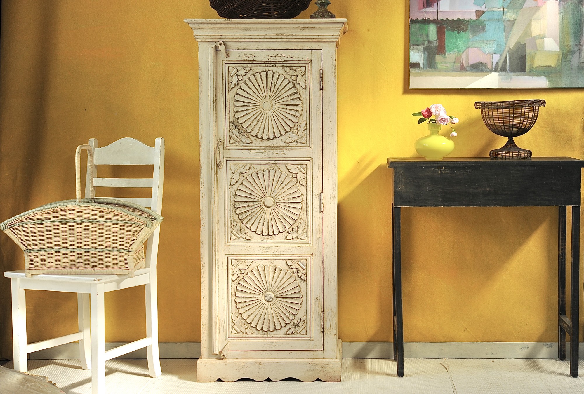 Schrank 'Bhilwara', weiß, H 140 cm, B 60 cm, T 40 cm von fischer's lagerhaus