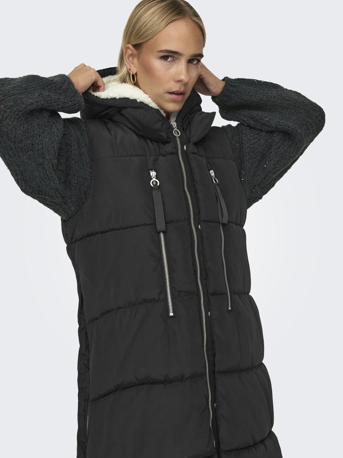 ONLNEWNORA Daunenweste Black