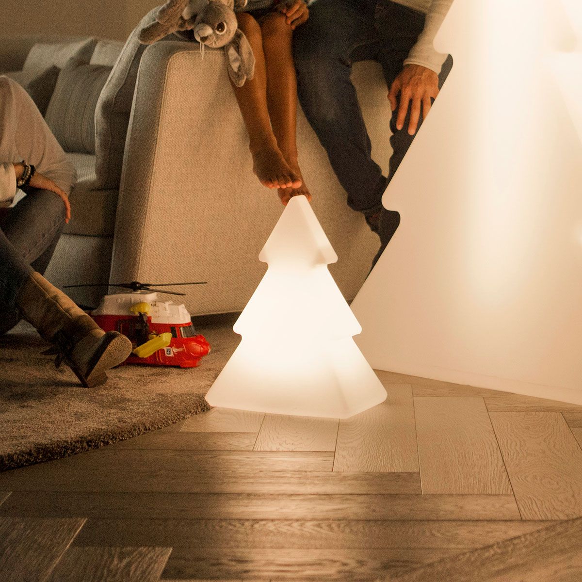 Kerst vloerlamp wit 40cm incl. LED solar en oplaadbaar RGBW - Pinus