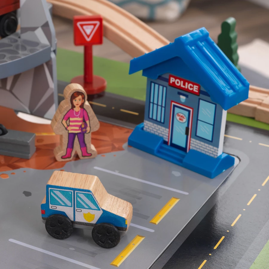 Kidkraft® Eisenbahnset und Spieltisch Felsiger Berg