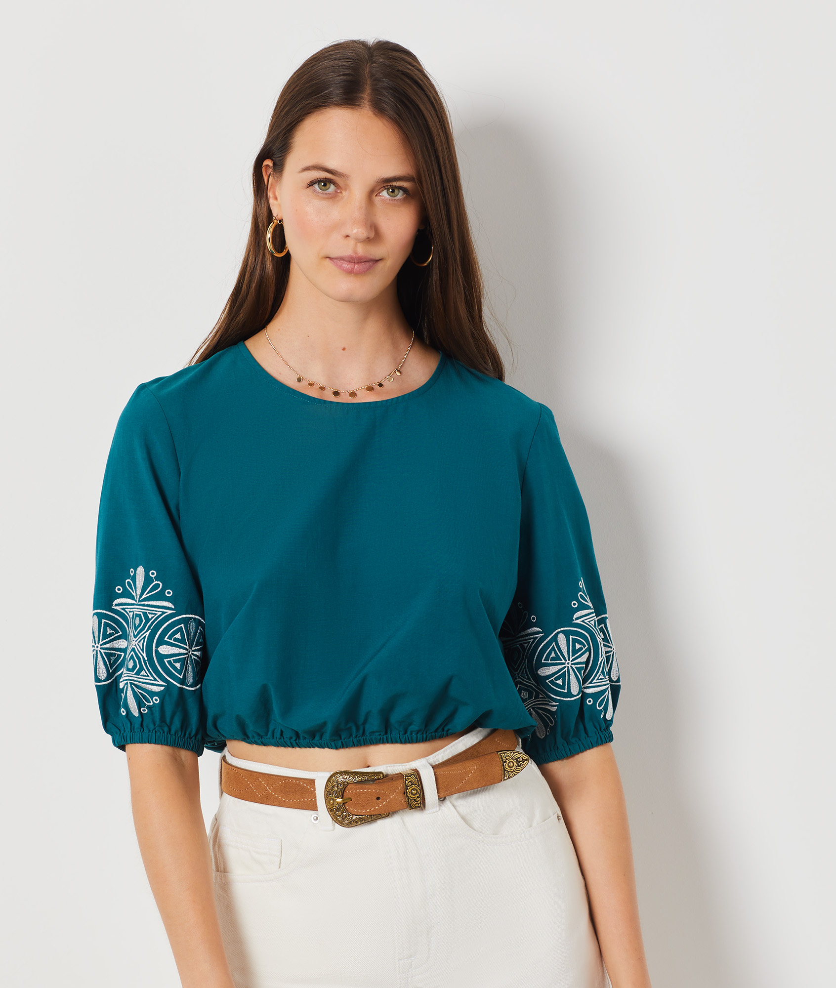 Blouse courte