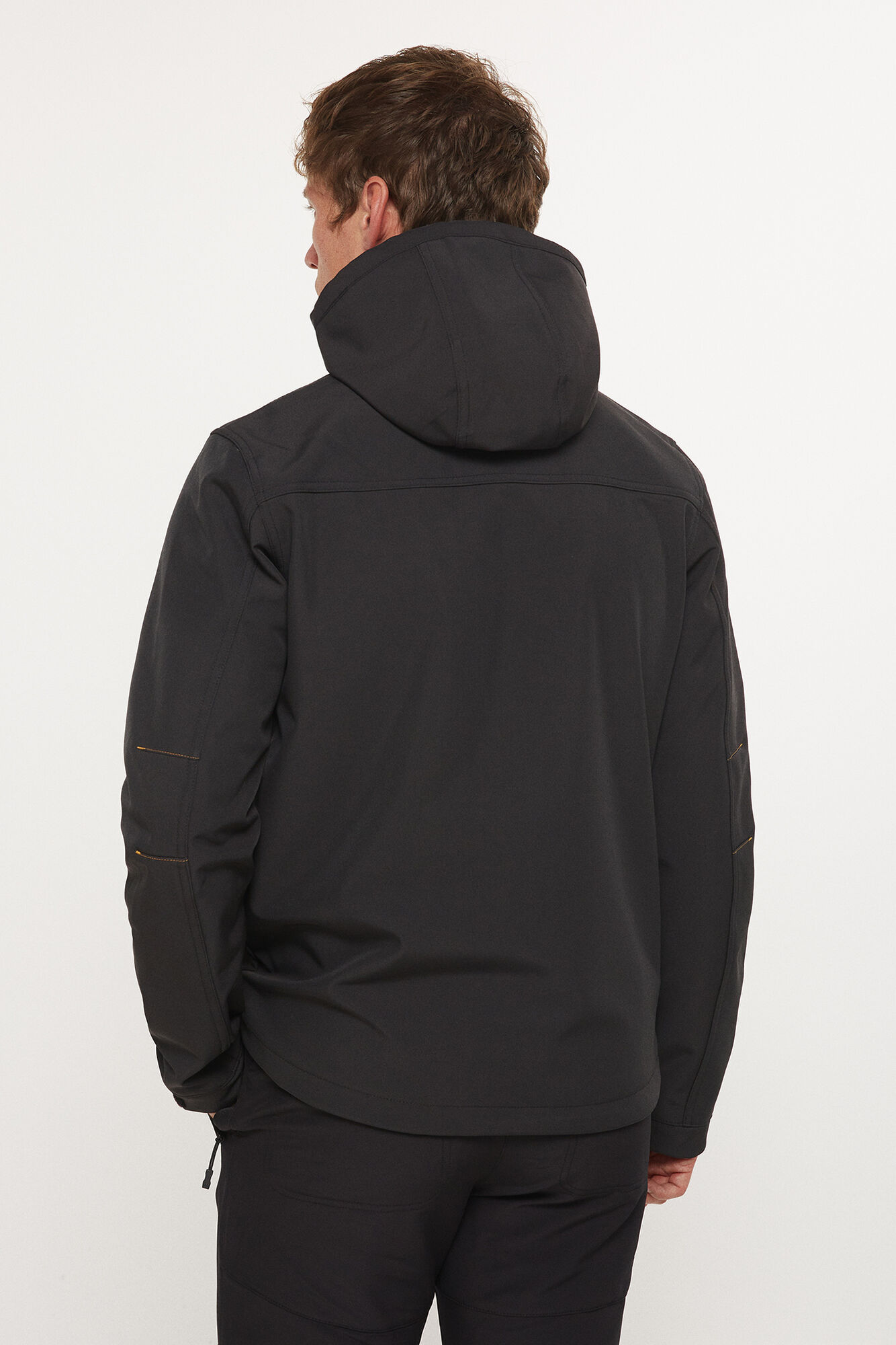 Jaqueta Softshell com membrana AWPS