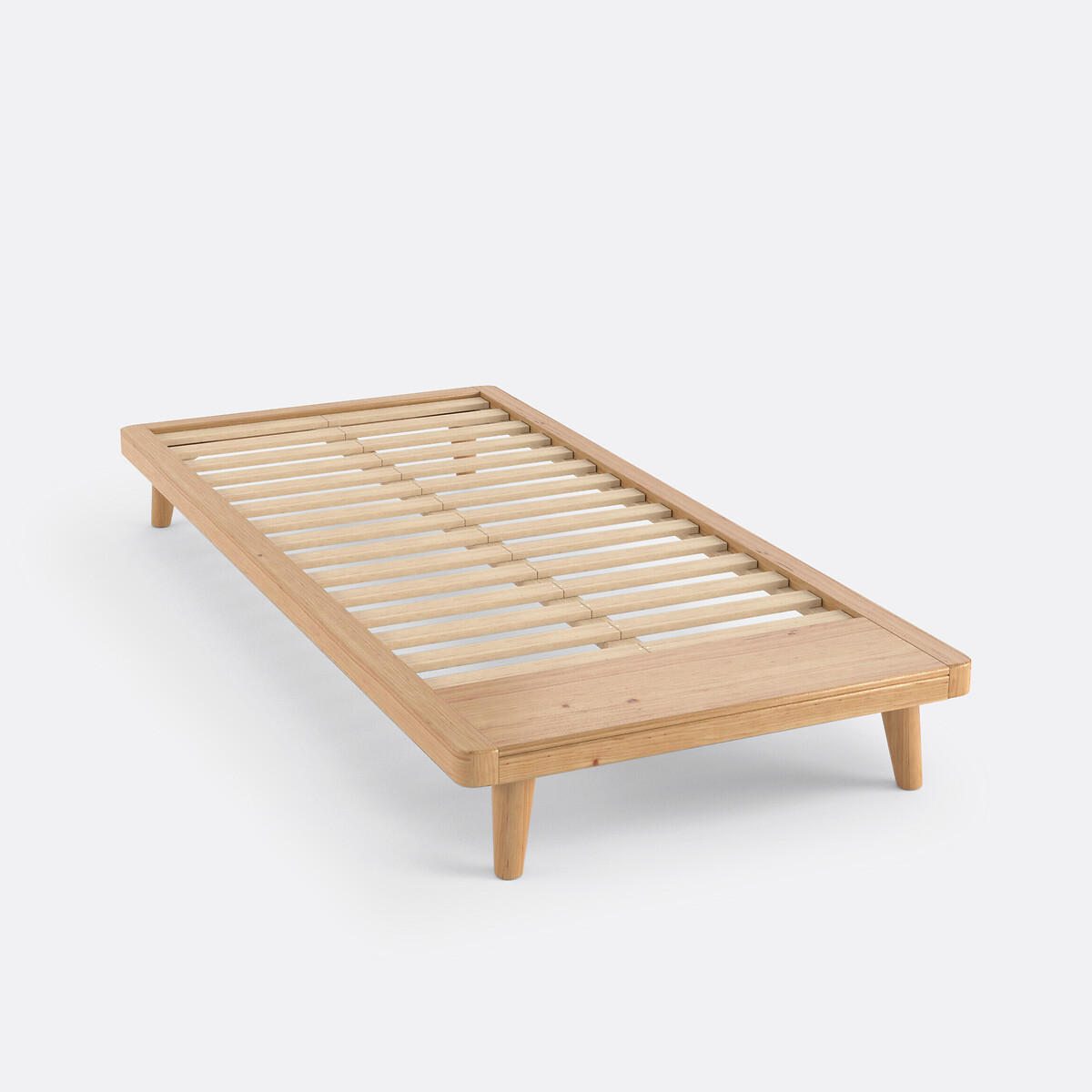 LA REDOUTE INTERIEURS<br>Cama plataforma + estrado ripado + prateleira, Jimi