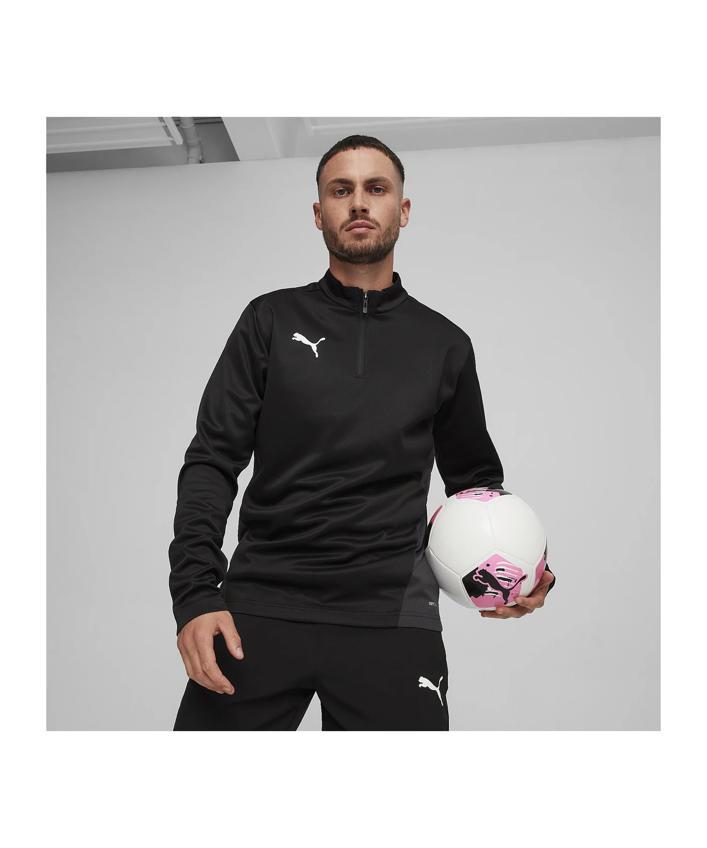PUMA teamGOAL Training 1/4 Zip Sweatshirt F03