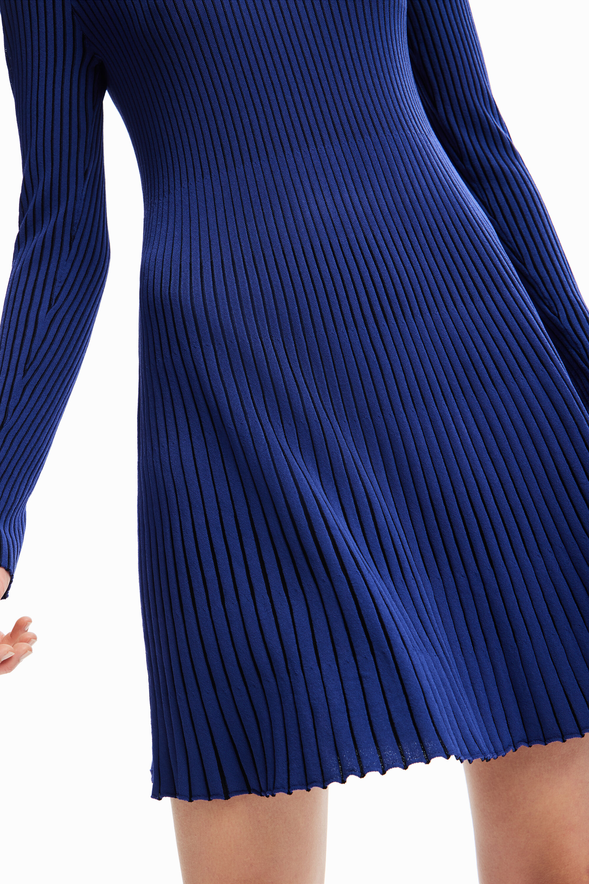 Robe courte tissu côtelé