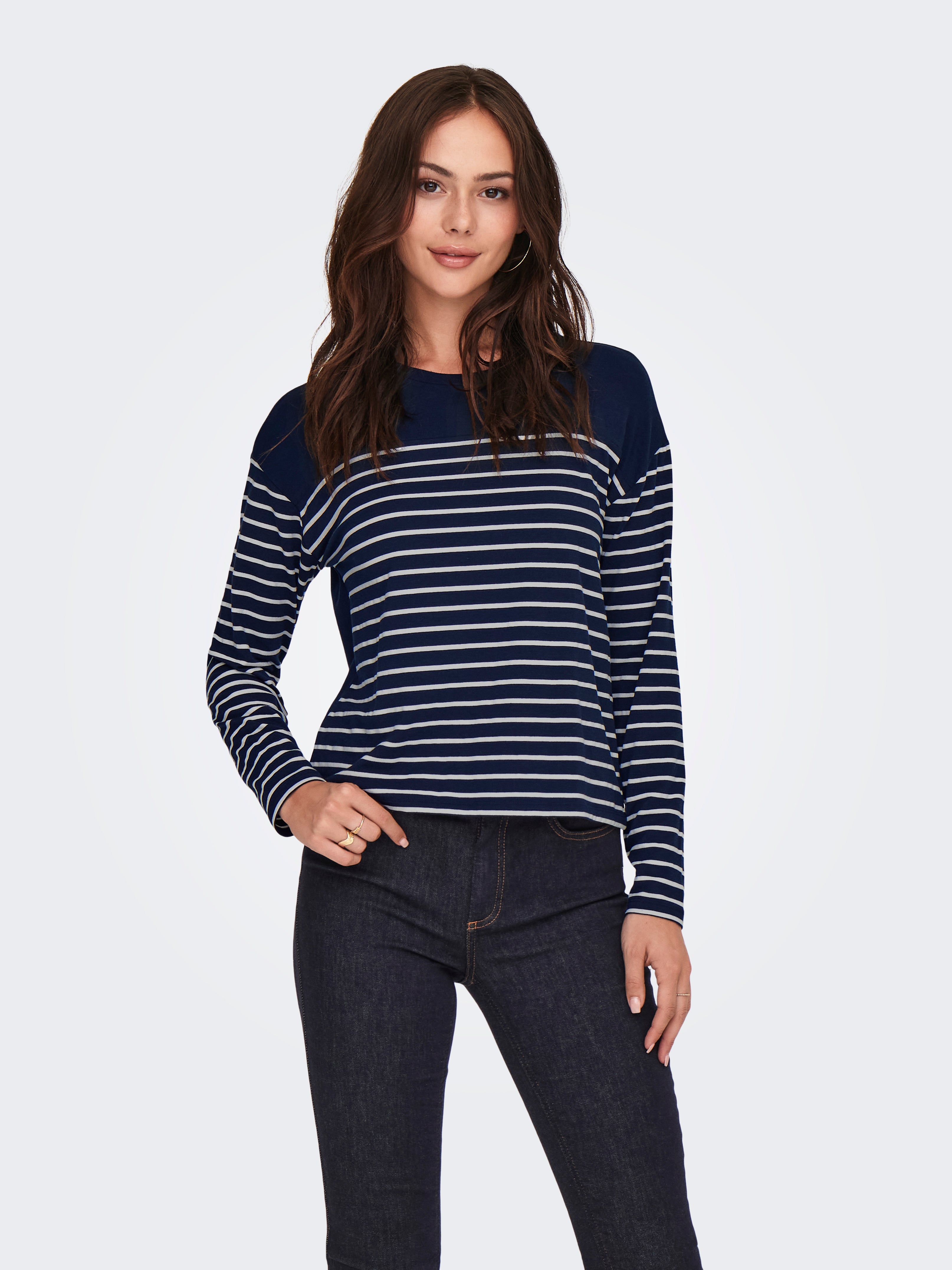JDYBOLD Top Black Iris