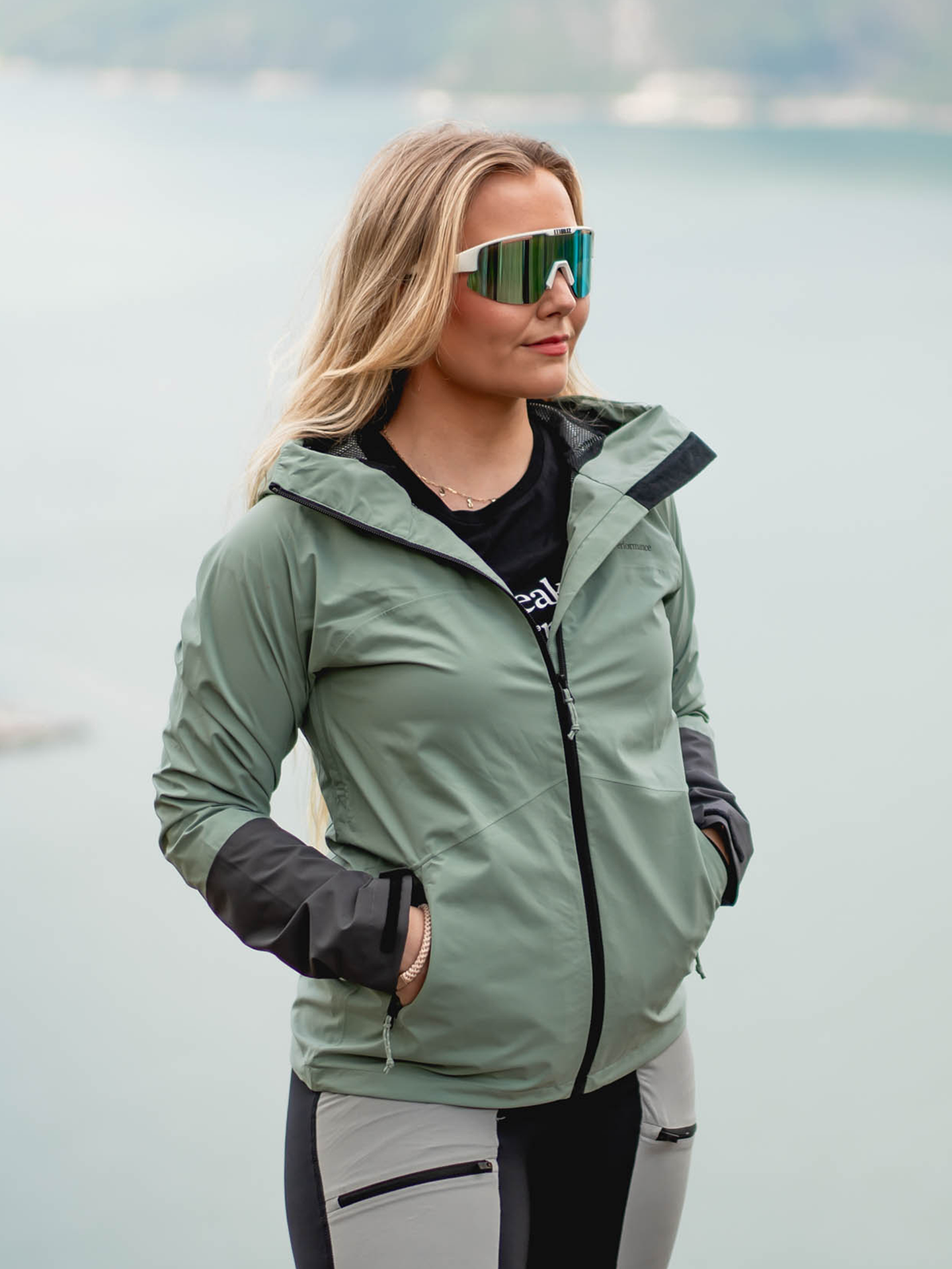 W Nightbreak Jacket