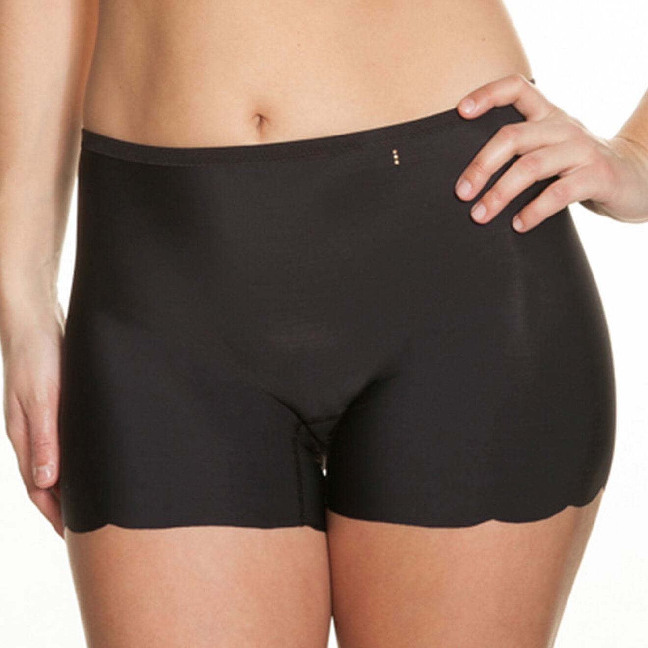 Liz Panty découpe laser noir