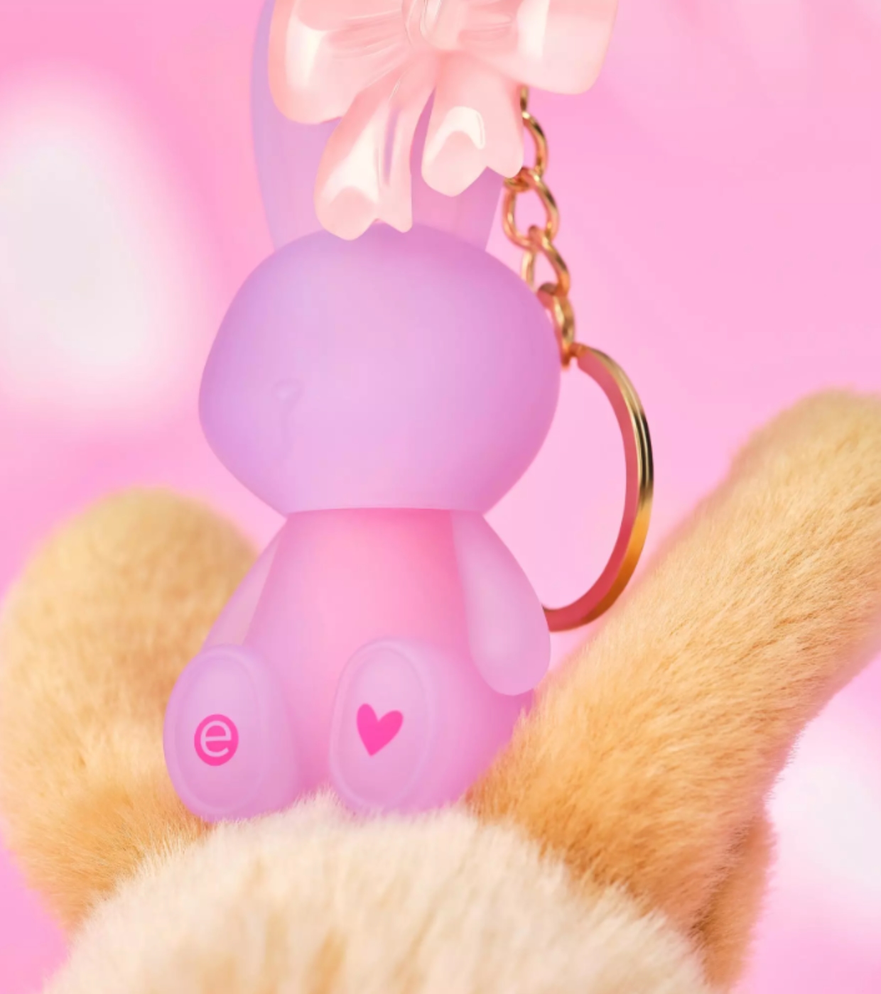 essence - Bálsamo labial Everybunny needs Somebunny