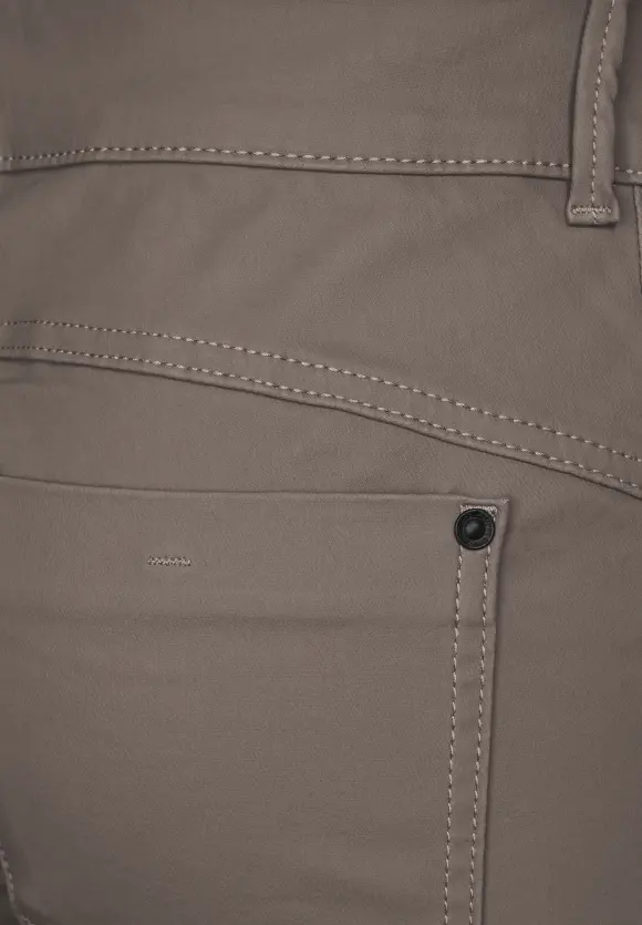 Coating Slim Fit Hose - shiny sandy mocca