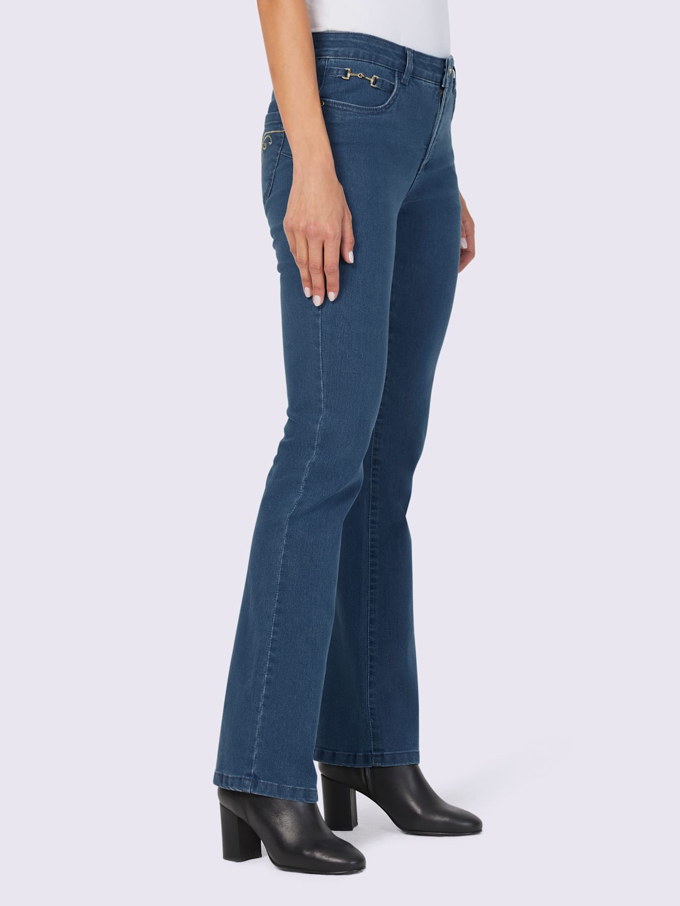Jean push-up qualité coton doux sur la peau