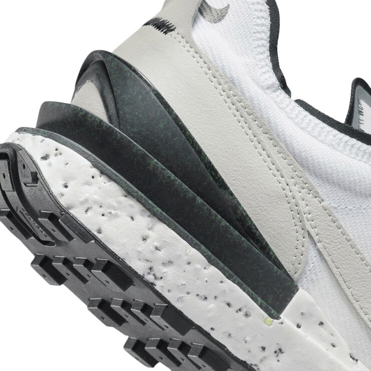 Nike waffle one crater White/light bone-black-volt