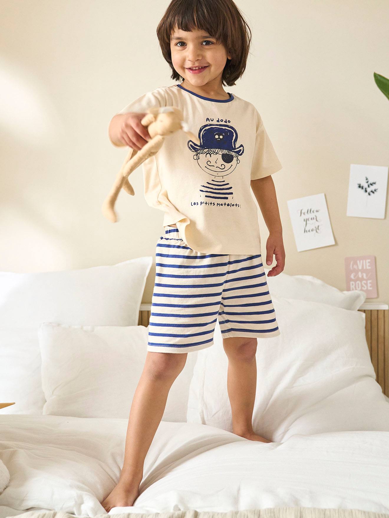 Pijama com shorts para meninos