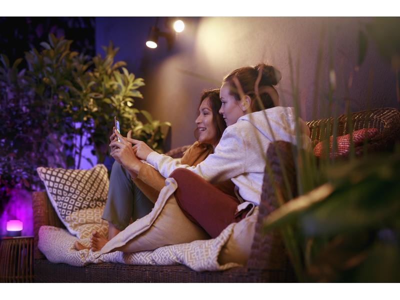 Philips Hue White & Color Ambiance Outdoor Lily 1er Spot, N Outdoor Gartenspot Erweiterung
