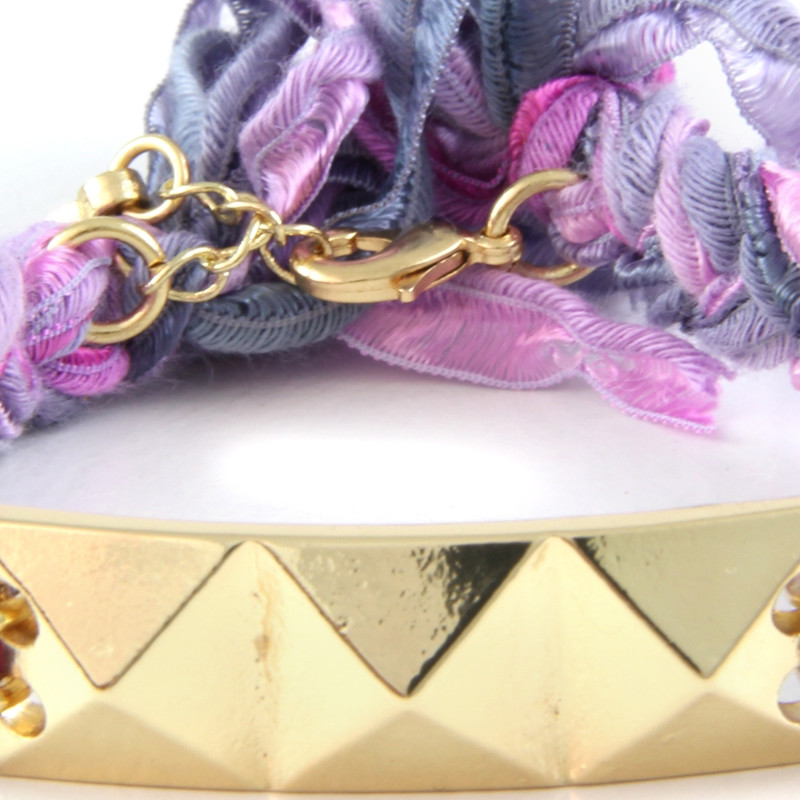 Ettika - Bracelet Pyramide en Or Jaune et Coton Rubans Tressés Violets