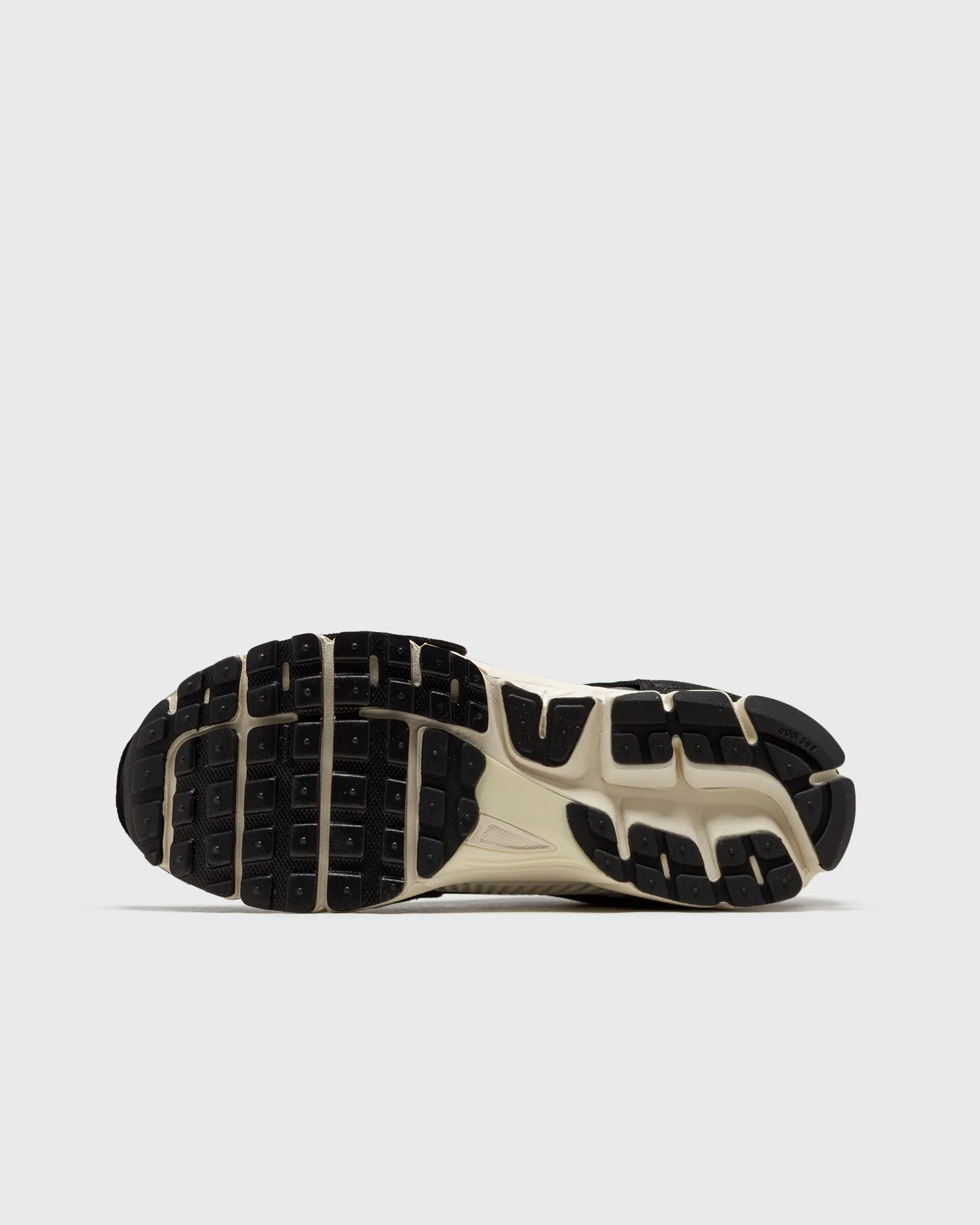 Nike WMNS NIKE ZOOM VOMERO 5 PRM