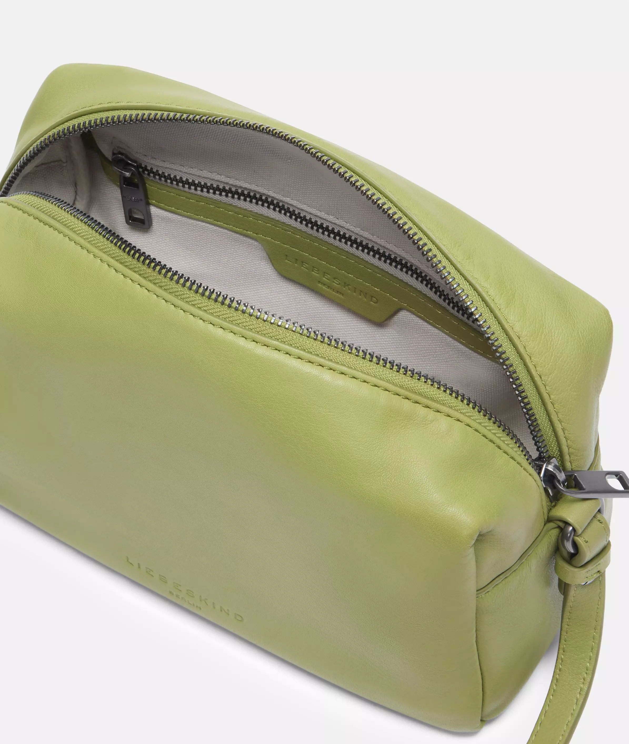 Hera II Crossbody S Handy crosbody bag made from sheepskin