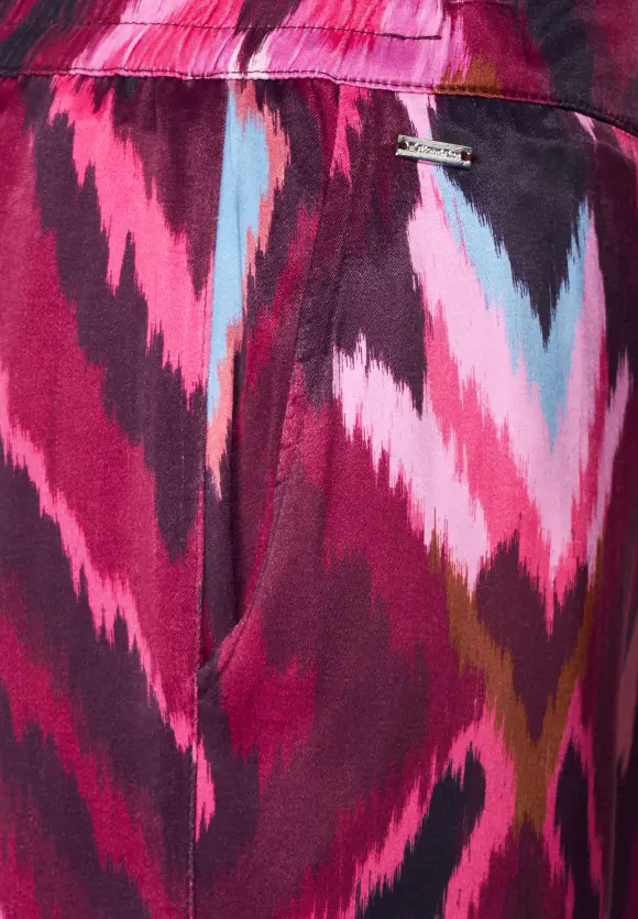 Loose Fit Printhose - tamed berry