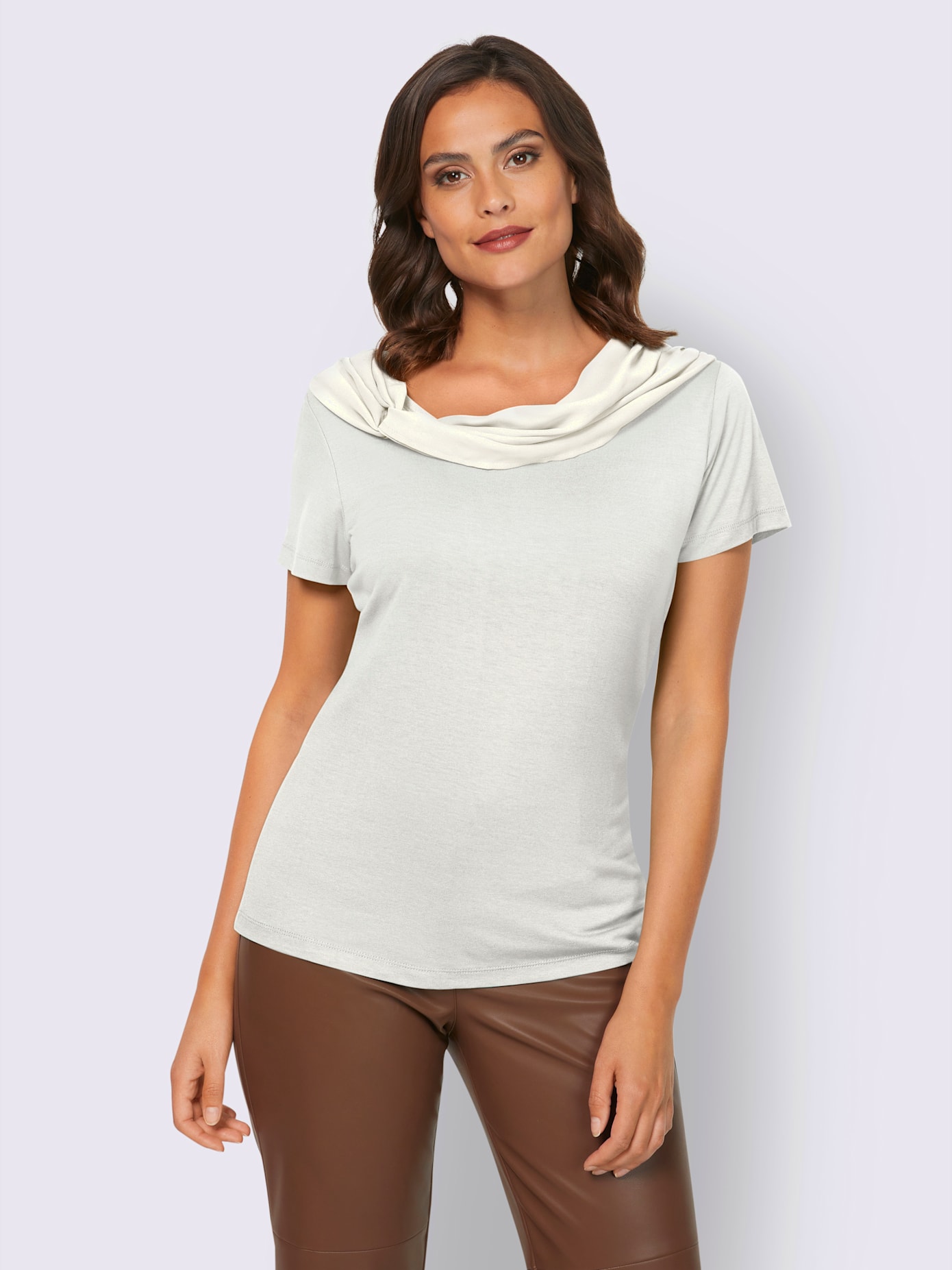 T-shirt à encolure ronde convient aux tenues professionnelles et de loisirs