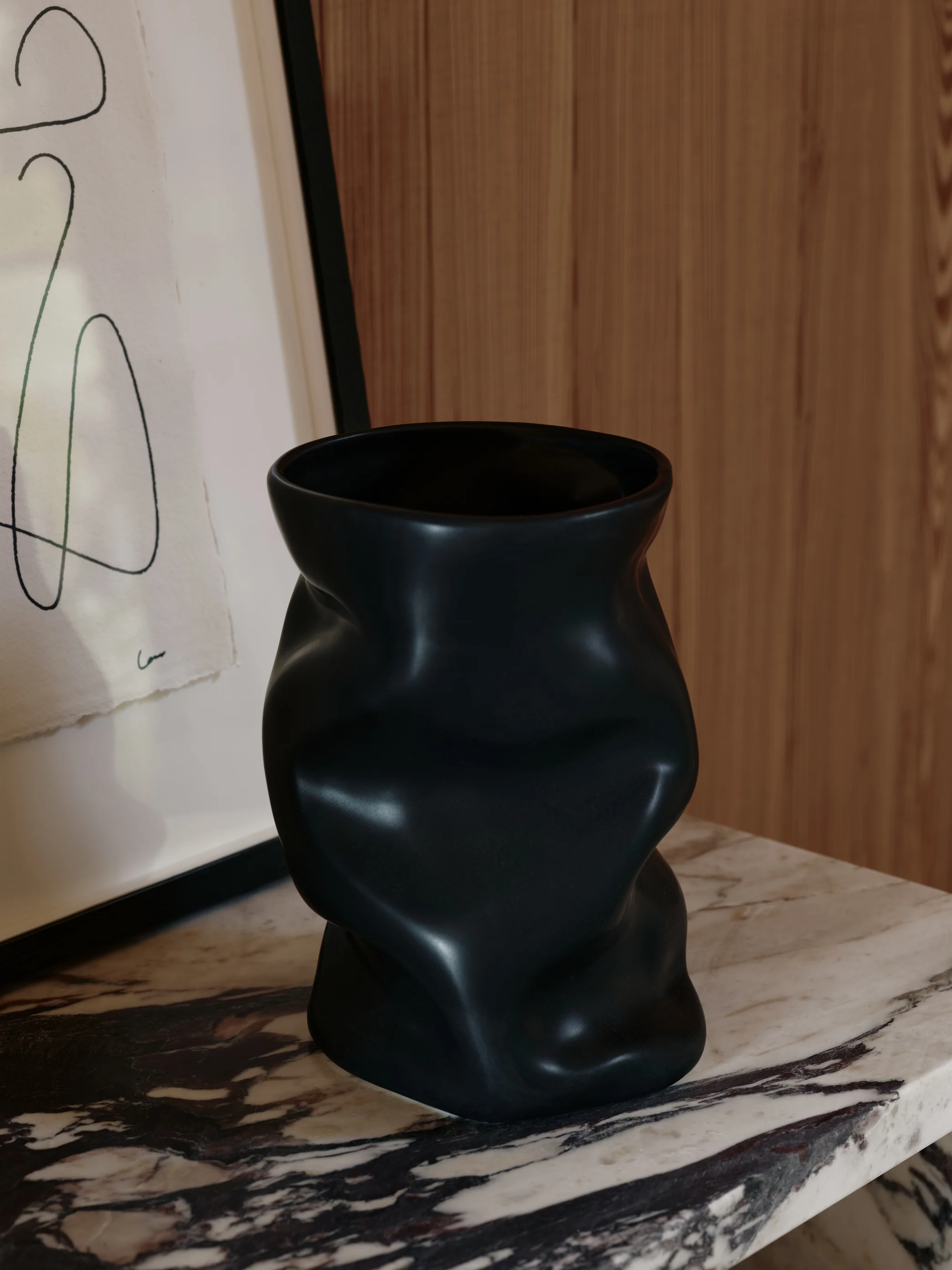 Audo Copenhagen  Collapse vase, sort - H20