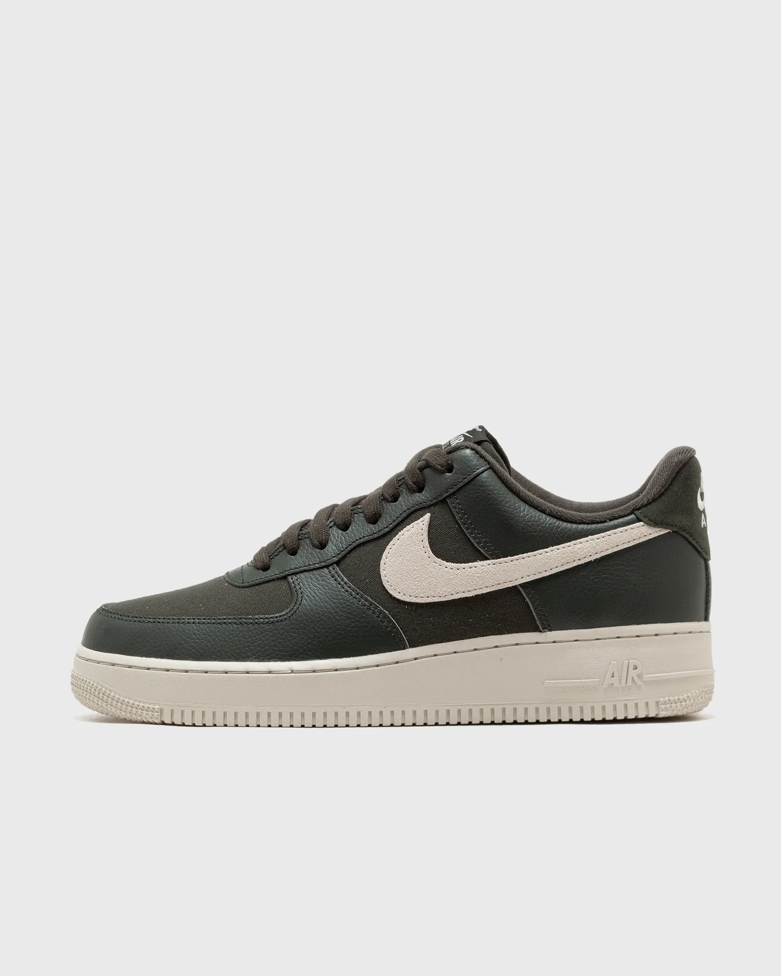 Nike AIR FORCE 1 '07 LX