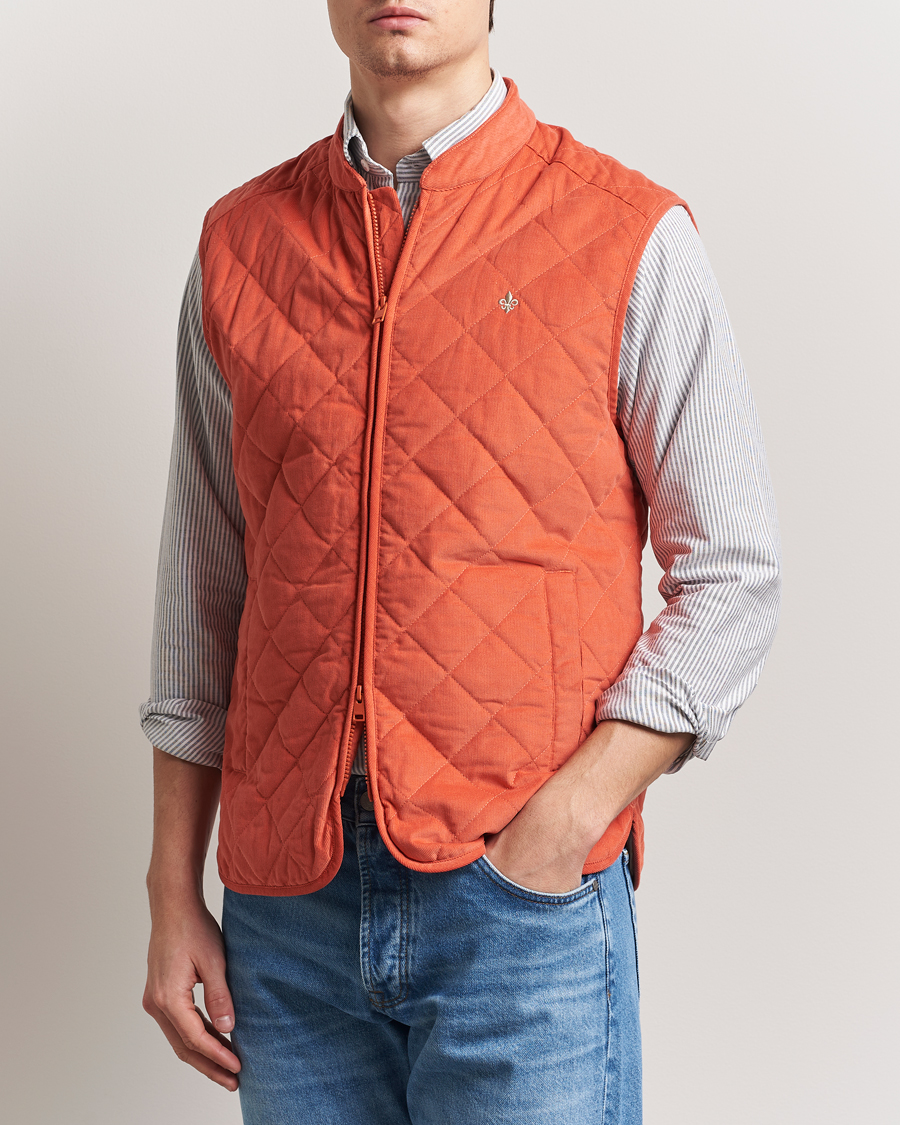 Morris Teddy Quilted Cord Vest Orange