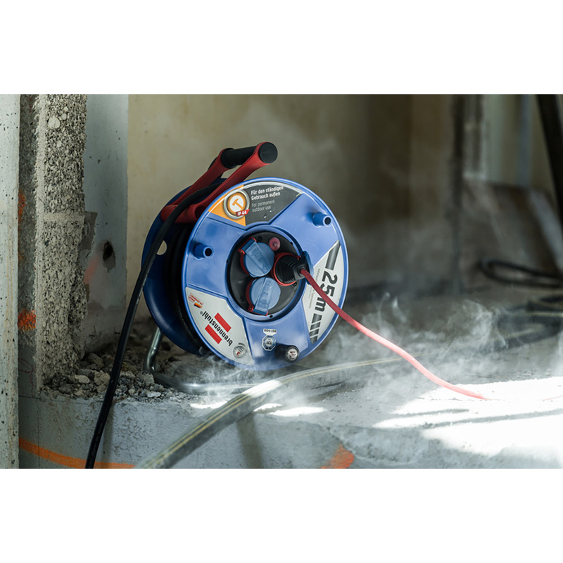 Brennenstuhl Kabelhaspel Garant 25m H07RN-F 3G2,5 IP44