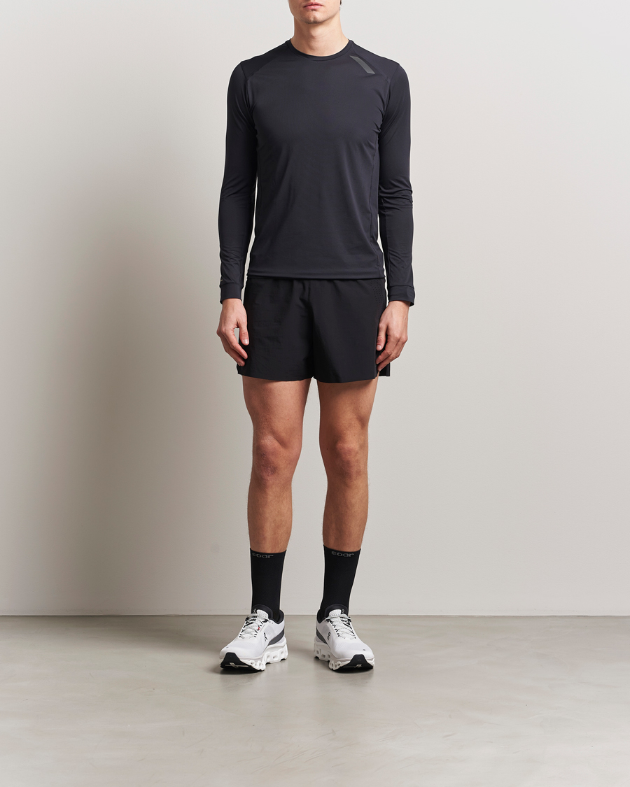 SOAR Running Run Short Black