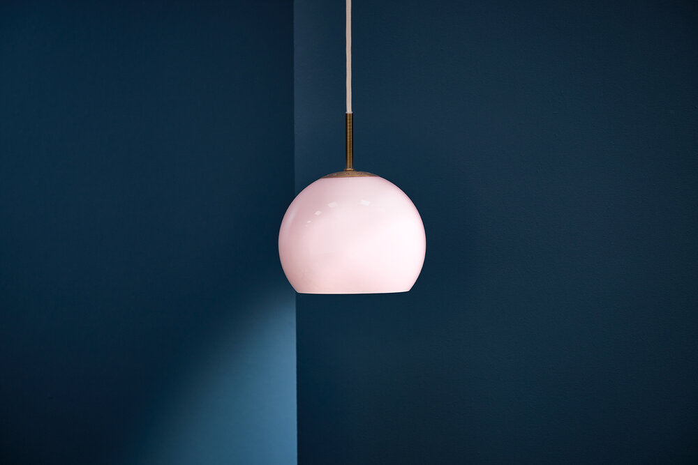 Frandsen  Ball Glass pendellampe, Light Pink - Ø18