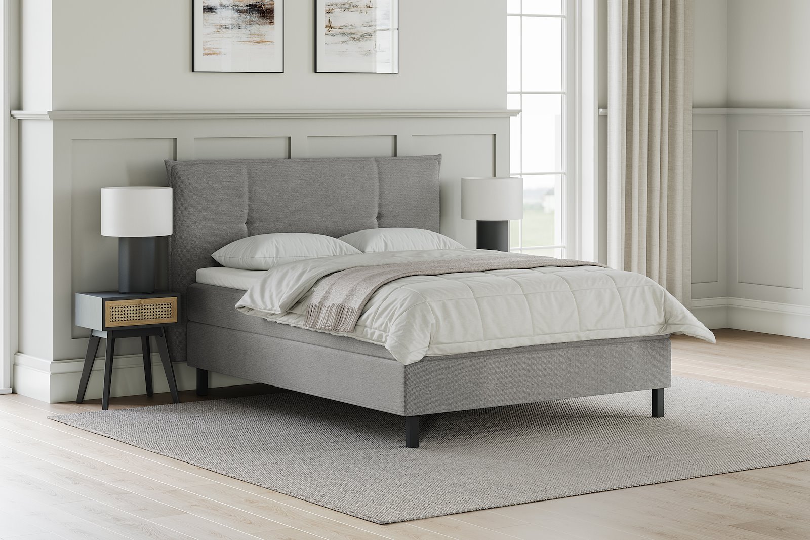 XOV Relax kontinentalseng 180x200 cm I tekstil Bjorn 45 mørk brun, fast, sorte ben og 7cm hypersoft overmadrass, sengegavl selges separat.