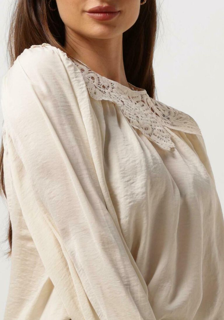 SUMMUM gebroken wit summum blouse top drapy satin