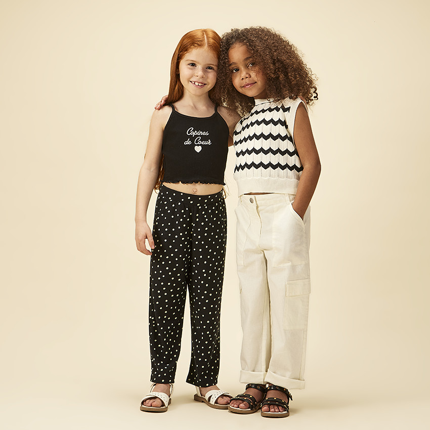 Pull sans manches en tricot ajouré motif zigzags pour fille
