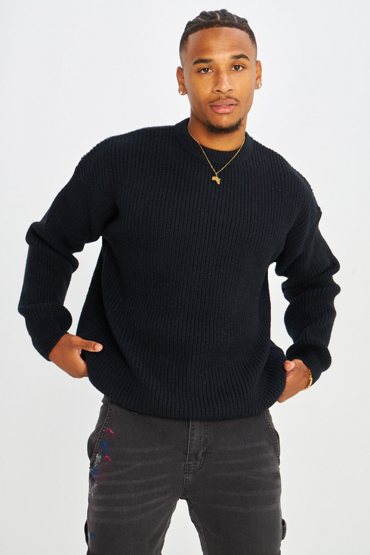Pull noir en laine à col rond