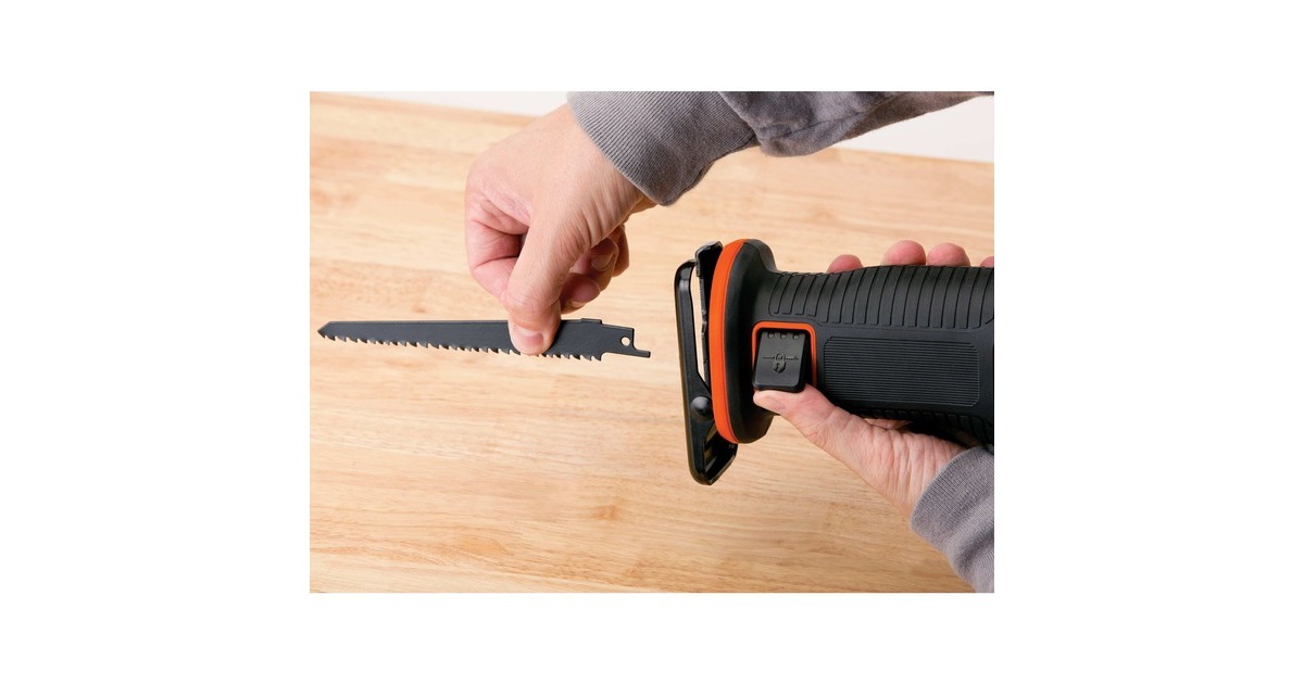BLACK+DECKER18V Reciprozaag BDCR18N-XJ  (Oranje/zwart, Accu en oplader niet inbegrepen)