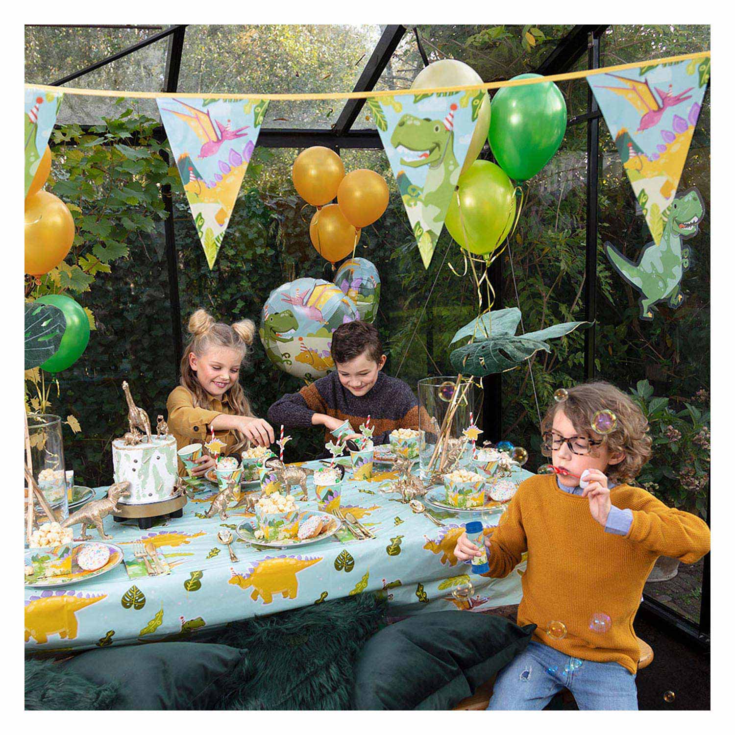 Vlaggenlijn Dino Party, 6mtr.