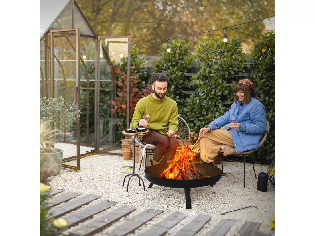 Bol à feu basero acier noir avec 3 pieds pliables foyer grille barbecue Ø70x27cm