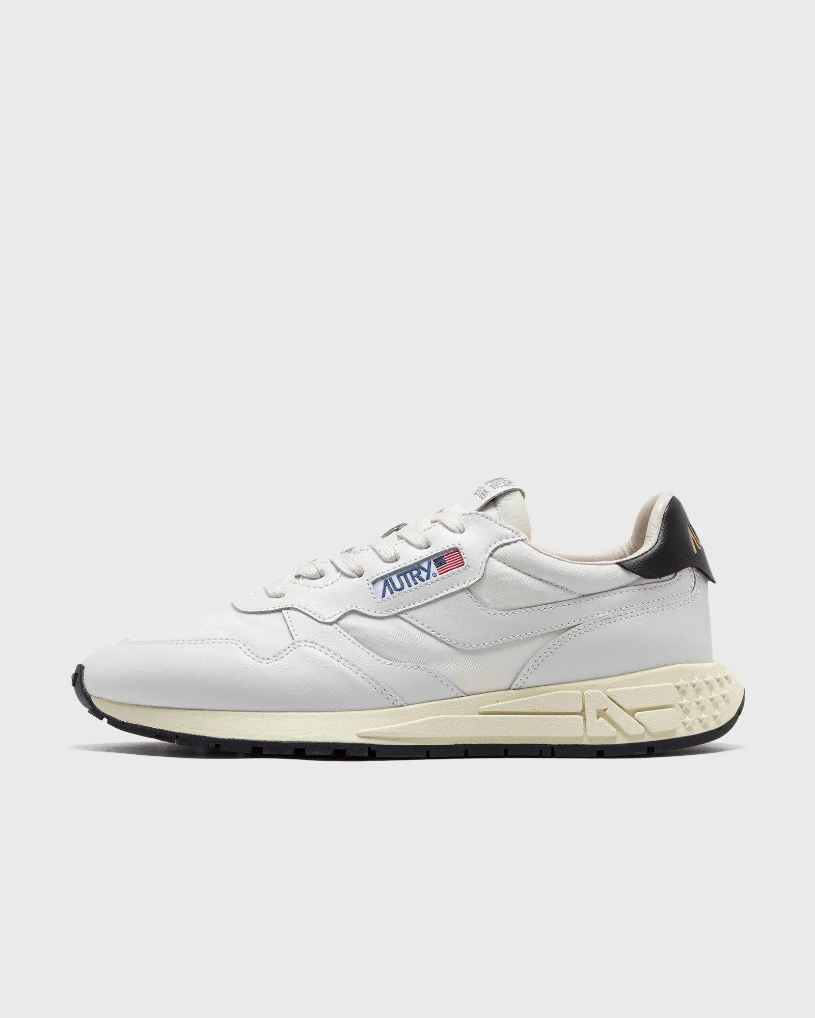 Autry Action Shoes REELWIND LOW MAN
