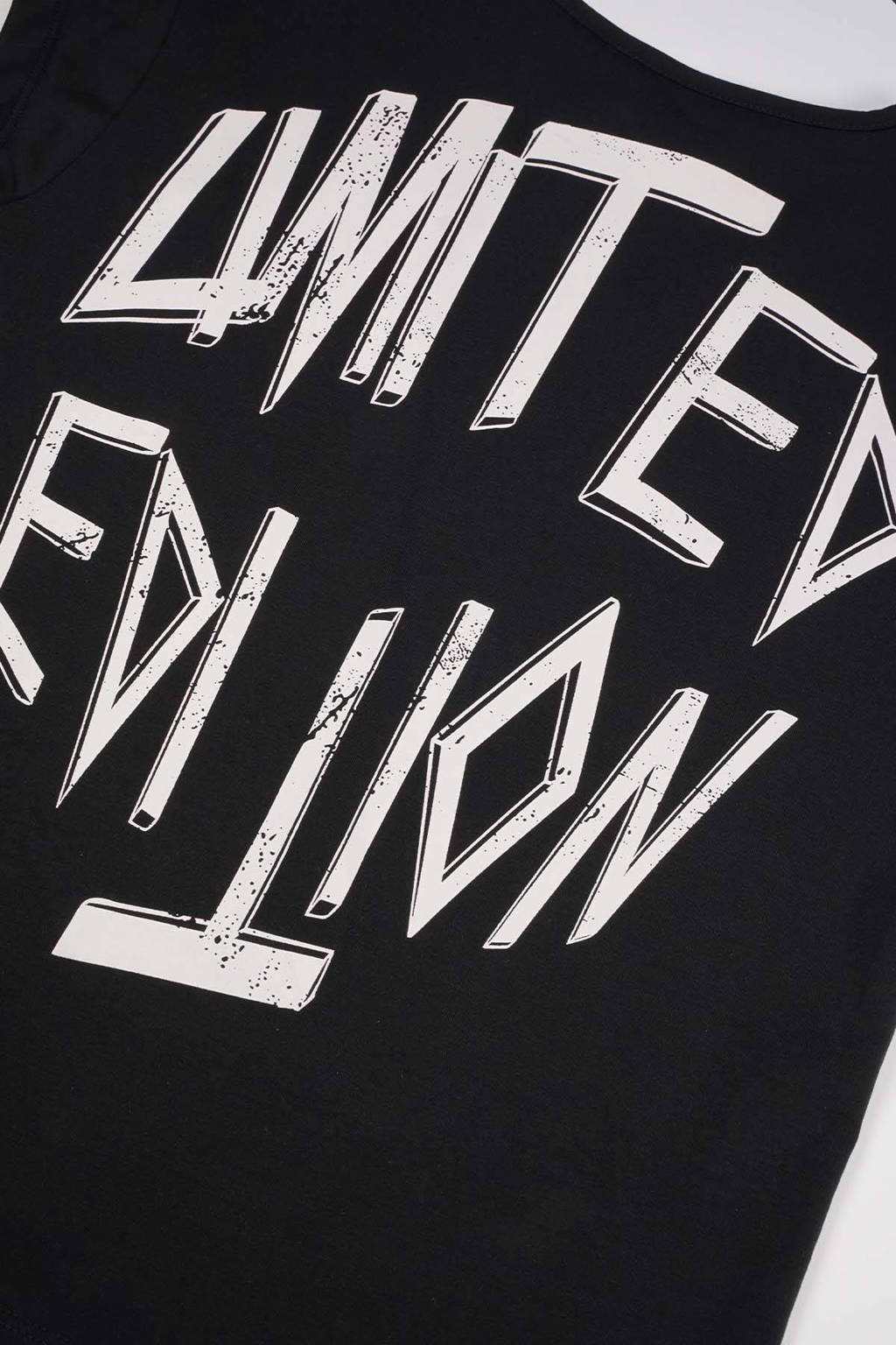 NoBell’ T-shirt Kasis met backprint zwart