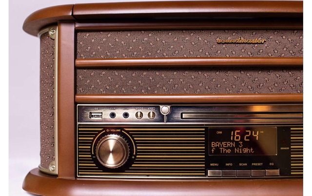 Soundmaster Stereoanlage »NR565DAB Braun« ( Digitalradio (DAB+) | FM-Tuner )
