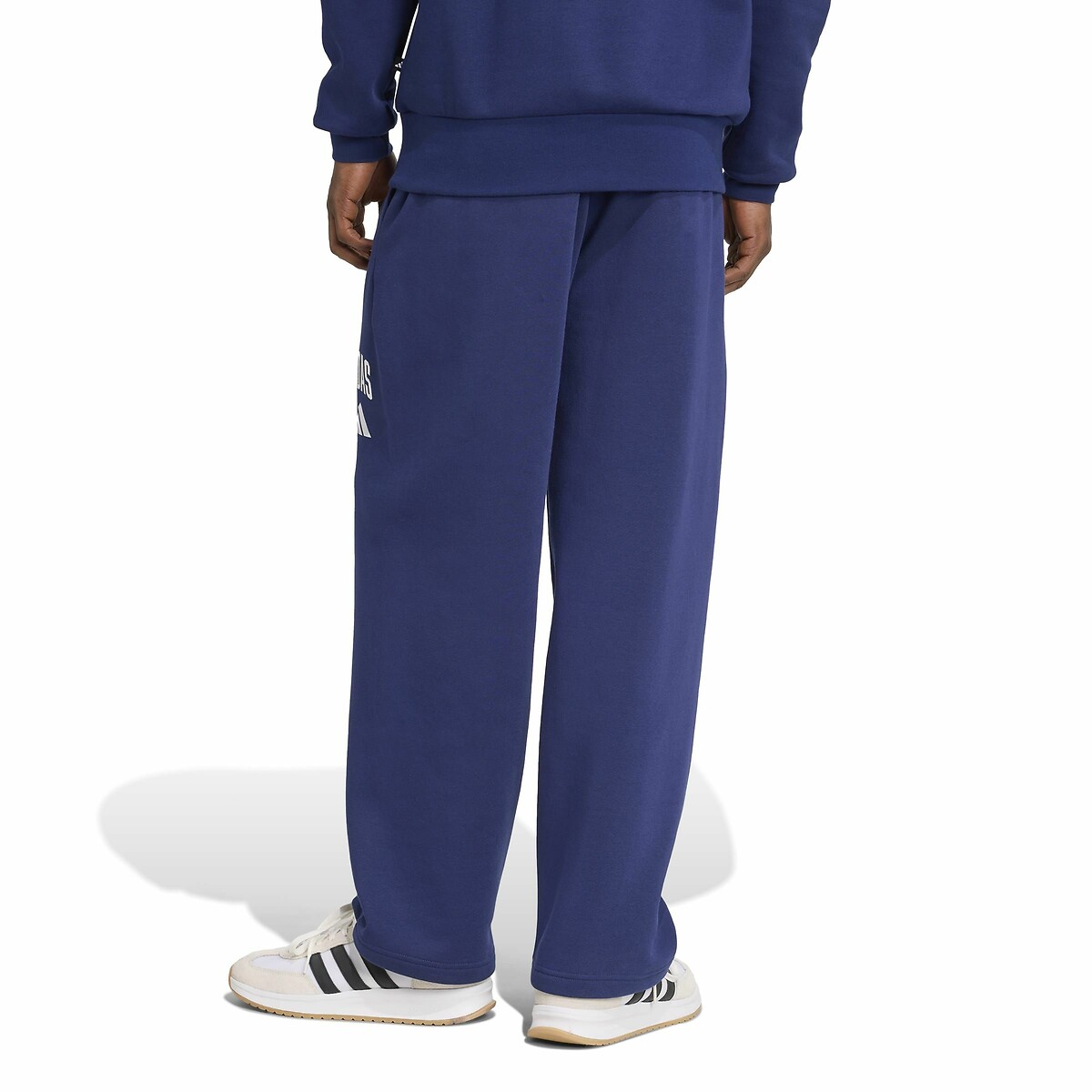 ROUPAS ESPORTIVAS ADIDAS<br>Calças esportivas universitárias