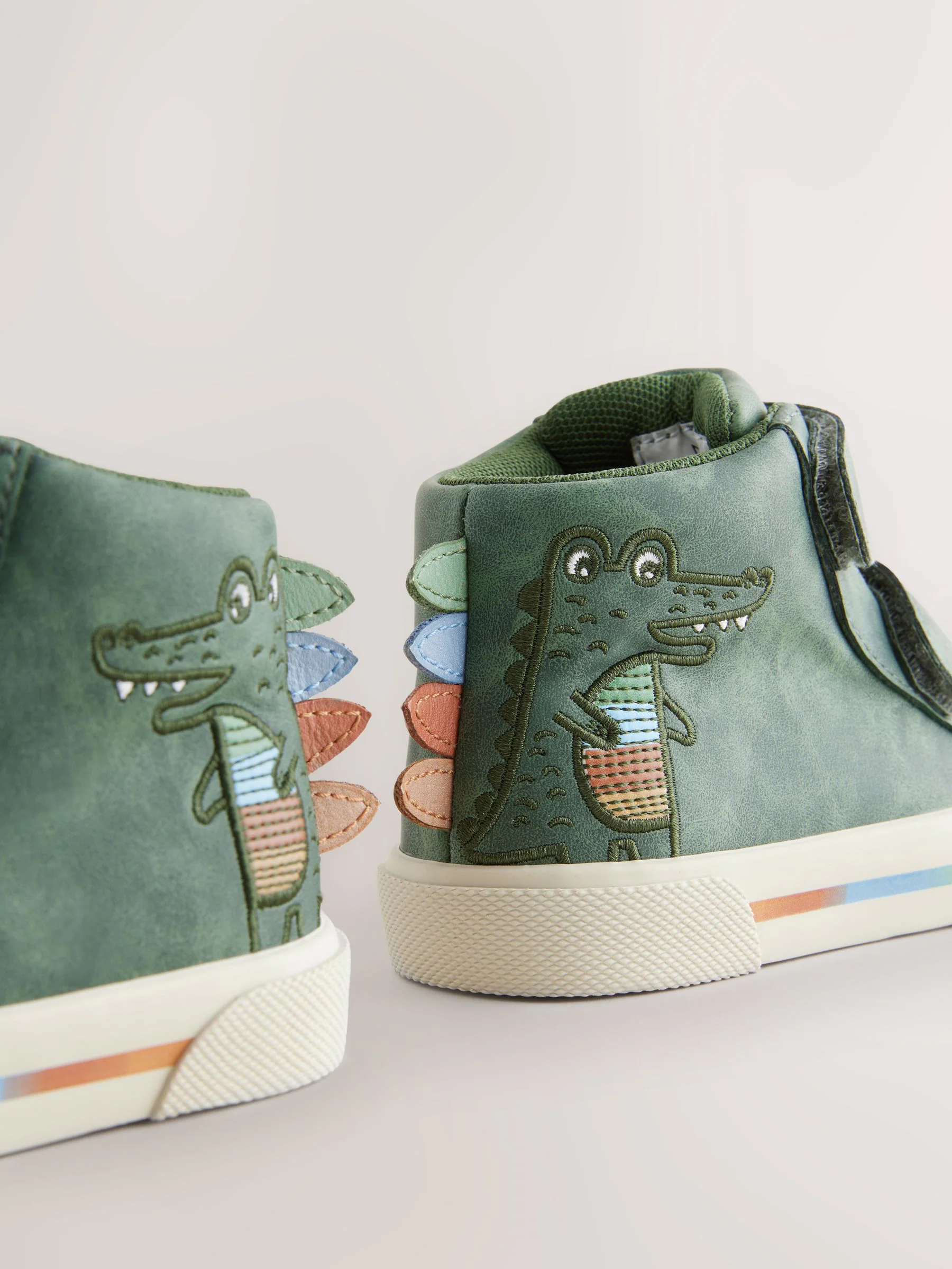 Groene krokodil - Hoge schoenen met klittenbandsluiting