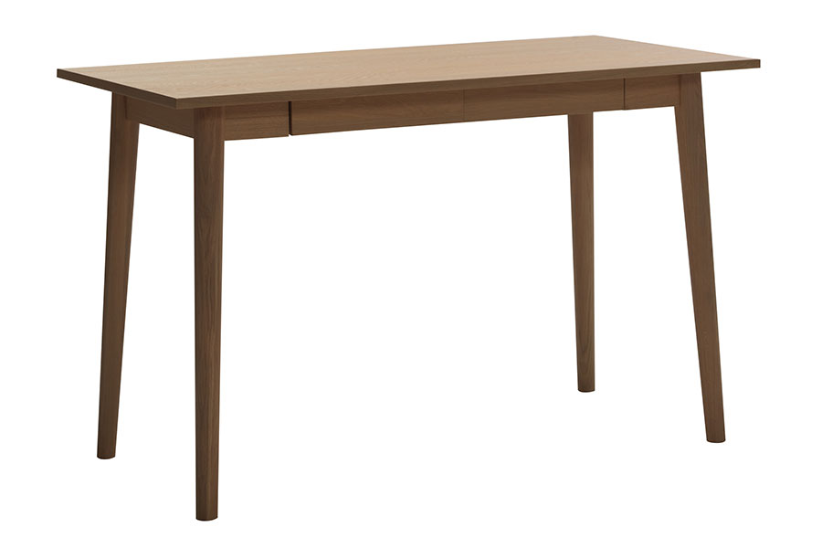 Marte skrivebord Hvitpigmentert og lakkert eikefinér med heltre eikeben. 120x60 cm.