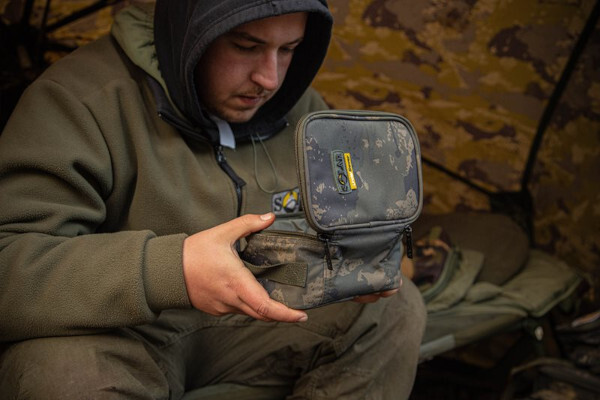 Solar Undercover Camo Accessory Pouch