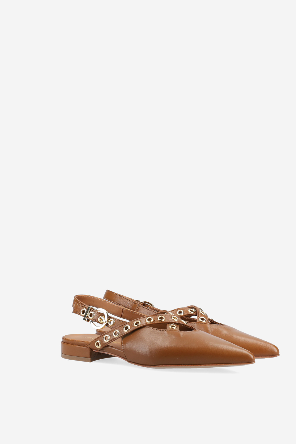 Eyelets leather slingbacks
