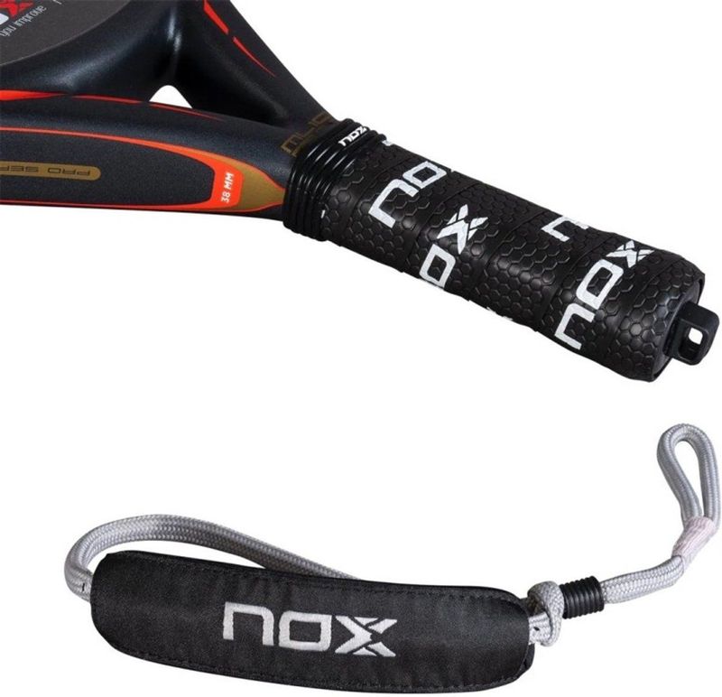 NOX - ML10 Pro Cup - Padelracket - Ruw Oppervlak - Miguel Lamperti