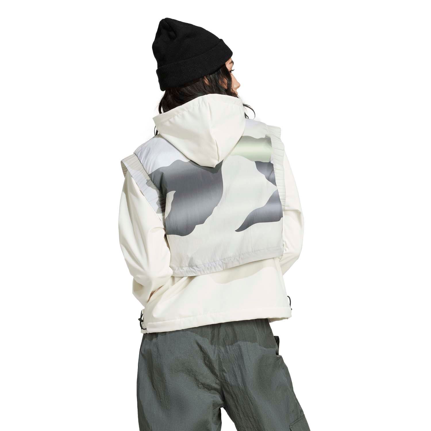 adidas  City Escape Camo Print Crop Bodywarmer